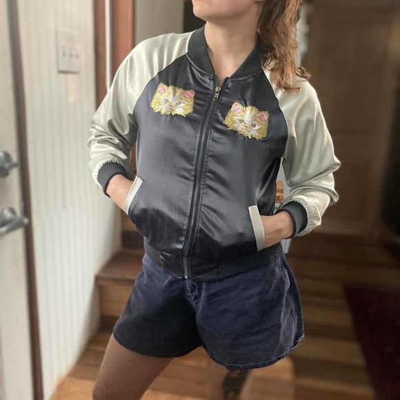 Silk kitty cat bomber jacket from Japan - Picture 4 of 4
